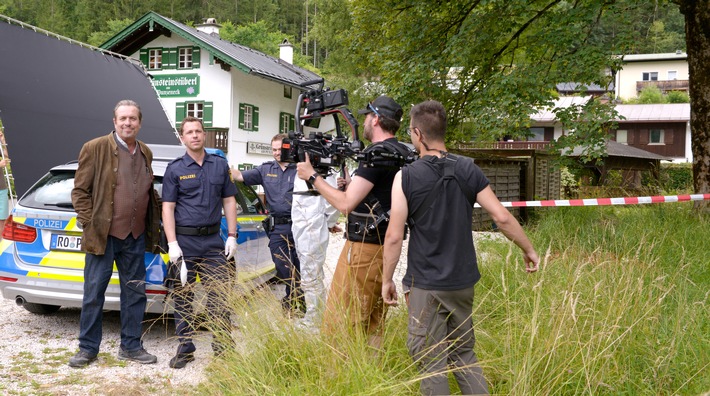 "Die Serie ist eine Überraschungstüte": Turbulenter Drehstart für acht neue Folgen von "Watzmann ermittelt"