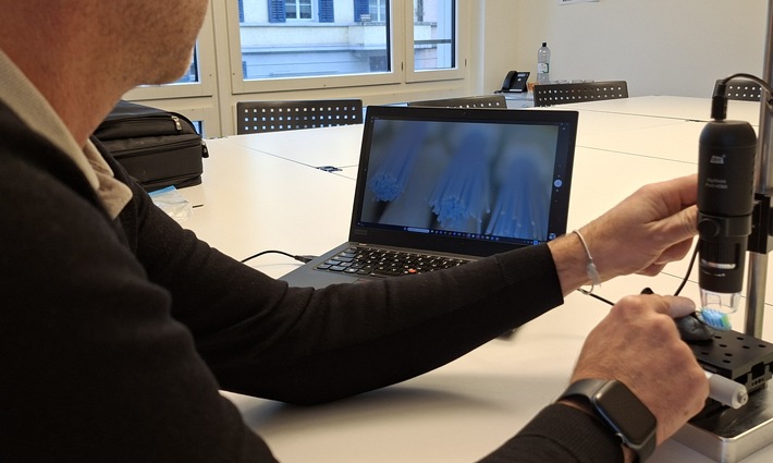 Amazon und Philips reichen gemeinsame Klage wegen des Verkaufs gefälschter Zahnbürstenköpfe ein