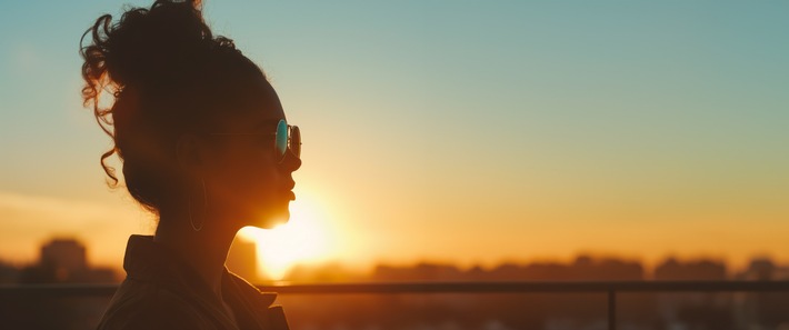 Sicher durch den Sommer: UV-Schutz und Pflege-Tipps für Sonnenbrillen