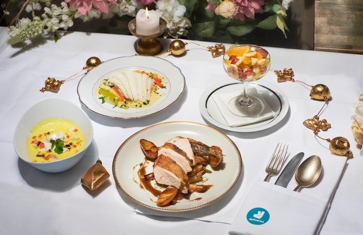 Speisen wie Miss Sophie: Deliveroo liefert am 30. Dezember exklusives "Dinner for One"-Menü