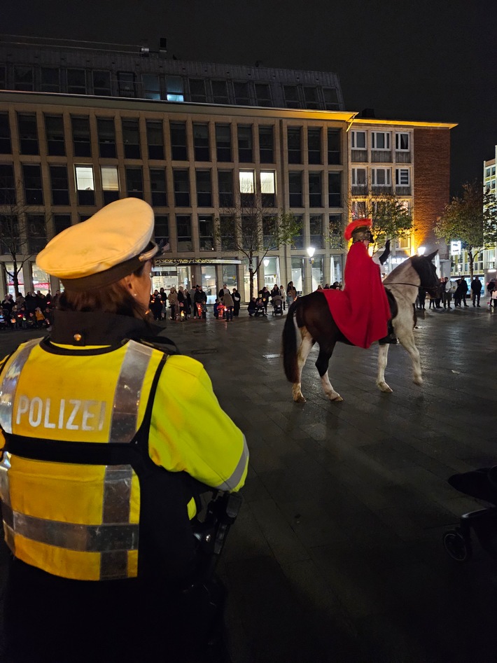 POL-DN: Polizei Düren begleitet Martinszüge und gibt Sicherheitstipps