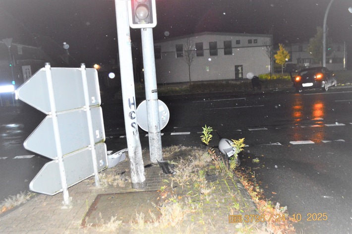 POL-NI: Endstation Ampelmast