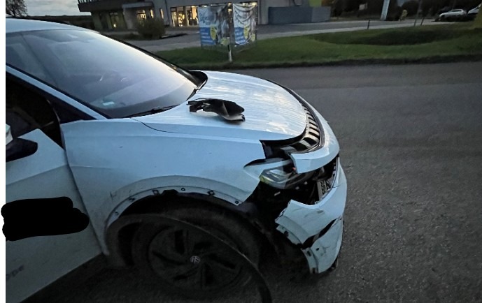 POL-PDLD: Edenkoben - Vorfahrt beim Einfahren in den Kreisel missachtet