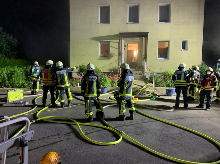 FW-BO: Kellerbrand auf der Alten Wittener Straße.