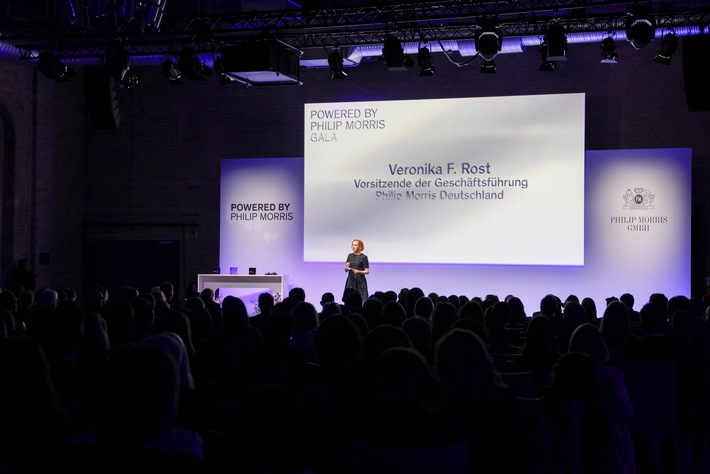 Powered by Philip Morris Gala 2025: Drei Initiativen erhalten den Förderpreis für gesellschaftliches Engagement in Höhe von 150.000 Euro