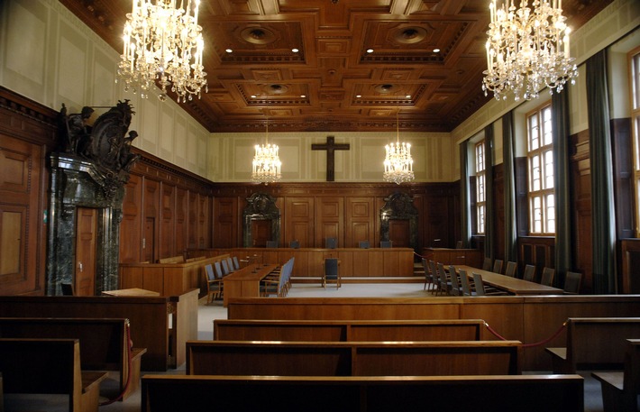 75. Jahrestag des Beginns der Nürnberger Prozesse: der Saal 600 als historischer Ort