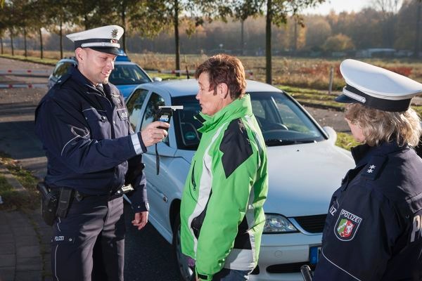 POL-REK: Fahren unter Alkoholeinfluss - Bergheim