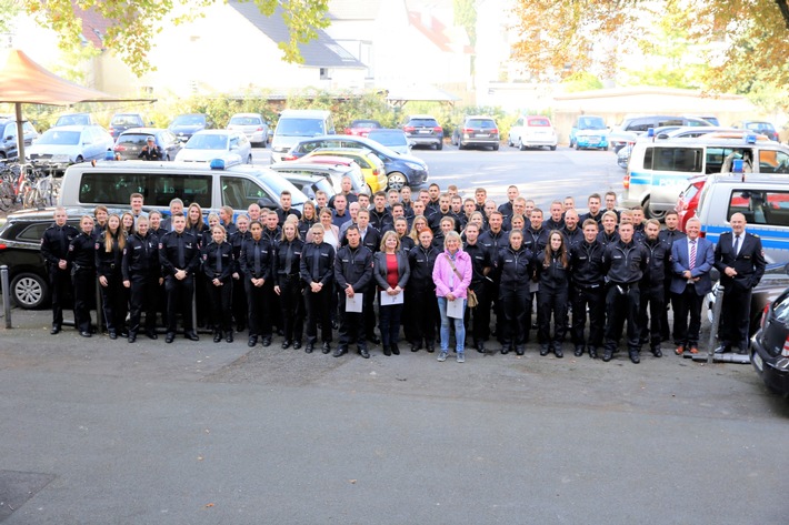 POL-OS: 91 neue Mitarbeiterinnen und Mitarbeiter in der PD Osnabrück begrüßt