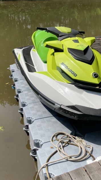 LWSPA M-V: Wassermotorrad im Wert von 9.500 Euro vom Schweriner See entwendet