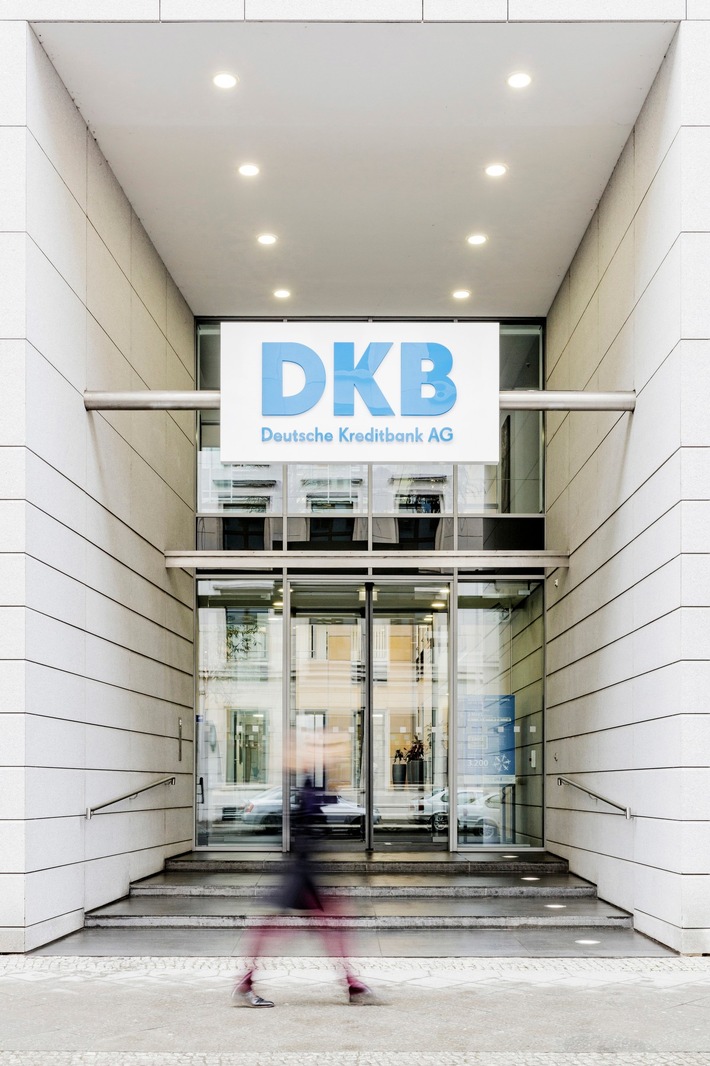 DKB führt Verwahrentgelt für Guthaben über 25.000 Euro ein