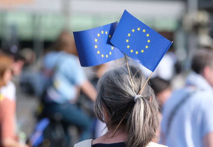 Bürgerinnen und Bürger stellen am häufigsten Fragen zur Digital-Agenda der EU und zum Ukraine-Krieg