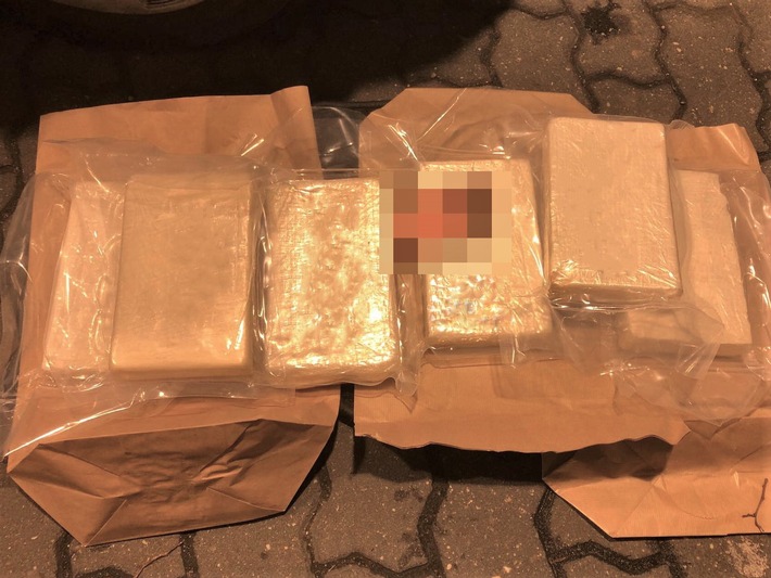 POL-VIE: Niederkrüchten-Elmpt: Kokain geschmuggelt - Autofahrer in U-Haft