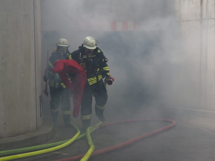 FW Sonsbeck: Interkommunaler Trainingstag am Institut der Feuerwehr in Münster