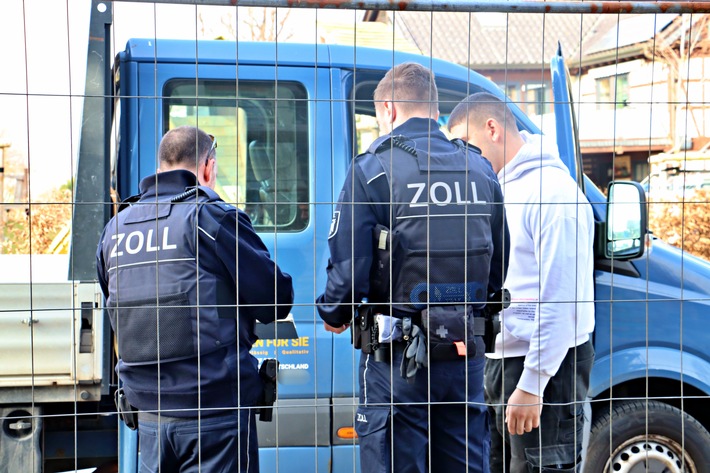 HZA-BS: ZOLL überprüft das Baugewerbe / bundesweite Schwerpunktprüfung