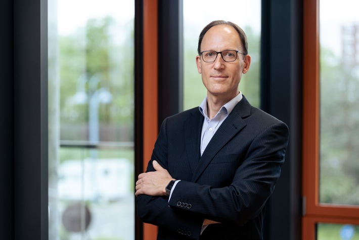 "Das US-Gesundheitssystem ist extrem teuer und gerade für Nicht-Amerikaner ohne lokale Krankenversicherung eine große Herausforderung", sagt LTA-Geschäftsführer Dr. Michael Dorka / Weiterer Text über ots und www.presseportal.de/nr/177544 / Die Verwendung dieses Bildes für redaktionelle Zwecke ist unter Beachtung aller mitgeteilten Nutzungsbedingungen zulässig und dann auch honorarfrei. Veröffentlichung ausschließlich mit Bildrechte-Hinweis.