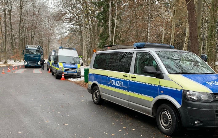 POL-HST: Großkontrolle des Autobahn- und Verkehrspolizeireviers auf der B105