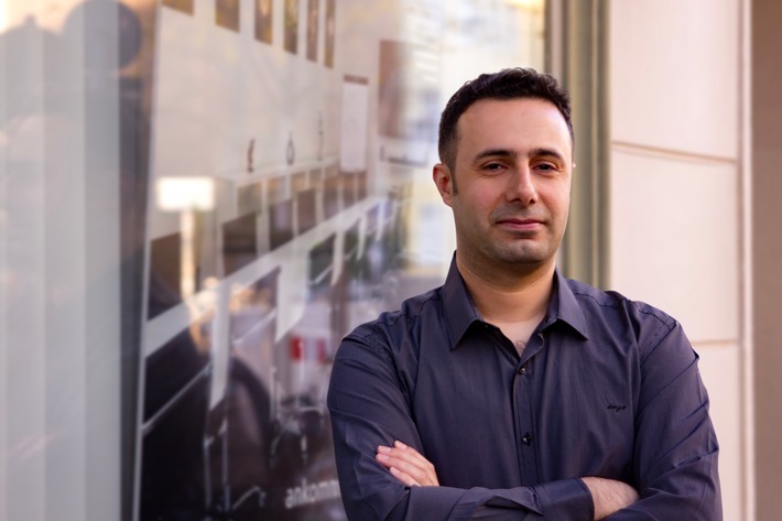 Mehmet Bayram (Fotograf: A. Jaedke) / Weiterer Text über ots und www.presseportal.de/nr/182742 / Die Verwendung dieses Bildes für redaktionelle Zwecke ist unter Beachtung aller mitgeteilten Nutzungsbedingungen zulässig und dann auch honorarfrei. Veröffentlichung ausschließlich mit Bildrechte-Hinweis.