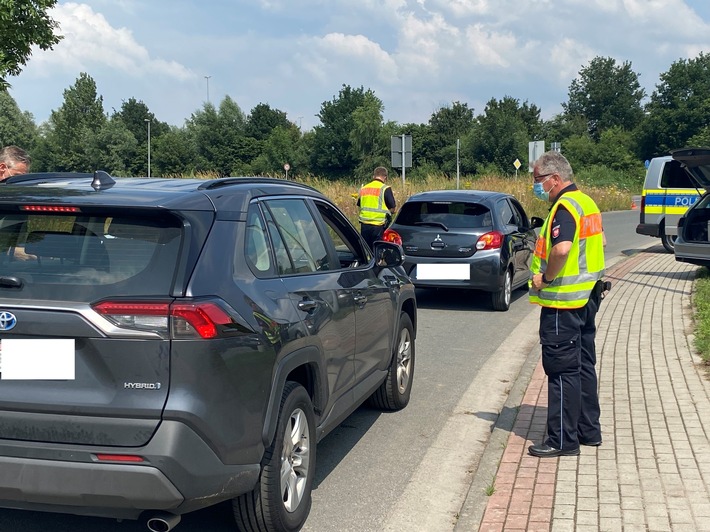 POL-WHV: Bilanz der heutigen Großkontrolle der PI Wilhelmshaven/Friesland, der Drogenkontrolltruppe der PD Oldenburg und dem Hauptzollamt in Jever, Varel und Wilhelmshaven