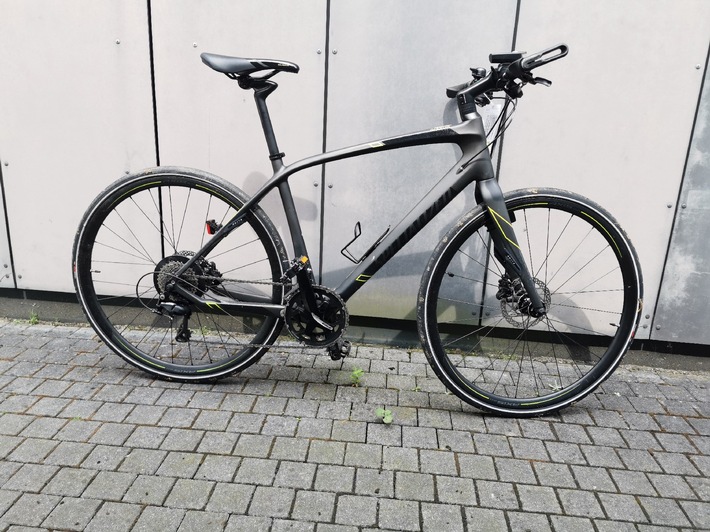 POL-WHV: Fahrrad sichergestellt - Eigentümer bzw. Zeugen gesucht (mit Foto)