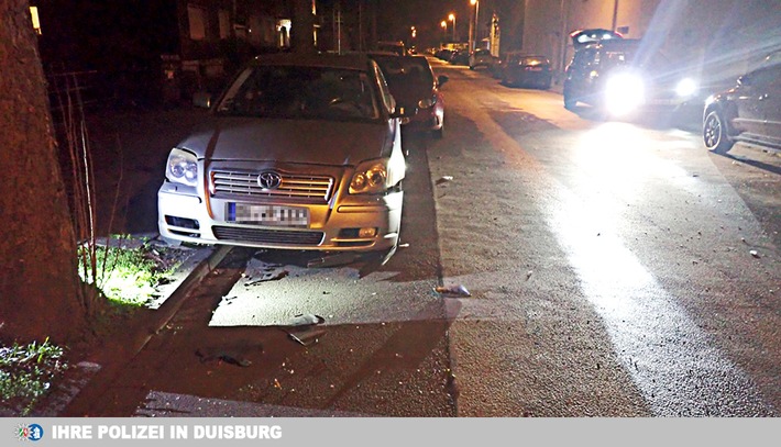 POL-DU: Mittelmeiderich: Auto beschädigt - Zeugen gesucht (FOTO)