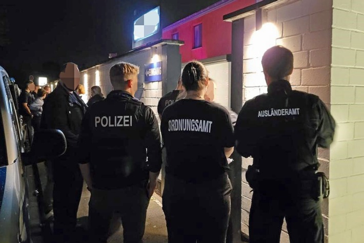 POL-ME: Gemeinsamer Kontrolleinsatz: Nur wenige Verstöße in Sauna-Clubs - Erkrath/Velbert/Ratingen - 2209086