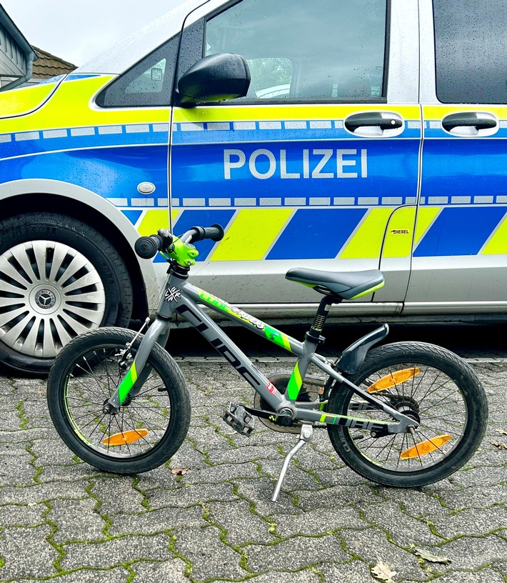 POL-SI: Graues Kinderfahrrad aufgefunden - Polizei sucht Besitzer - #polsiwi