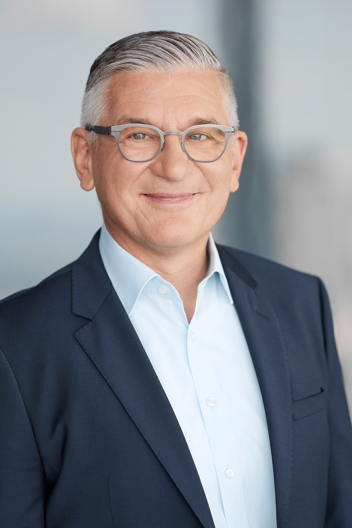 Frank Dehnke tritt die Nachfolge von Frank Nickel an