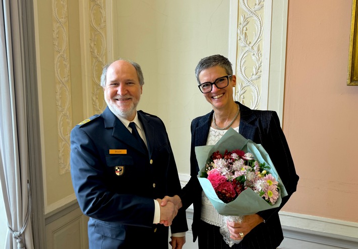 POL-MFR: (899) Amtswechsel bei der Kriminalpolizei Ansbach - Kriminaldirektorin Cora Miguletz übernimmt die Leitung