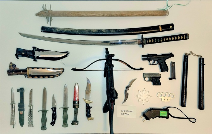 POL-VIE: Schwalmtal-Ungerath: Zahlreiche Waffen bei Durchsuchung sichergestellt