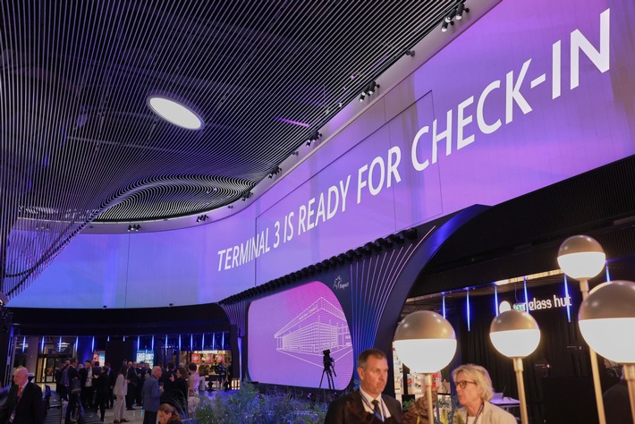 Fraport schreibt Geschichte: Terminal 3 mit großem Festakt eröffnet