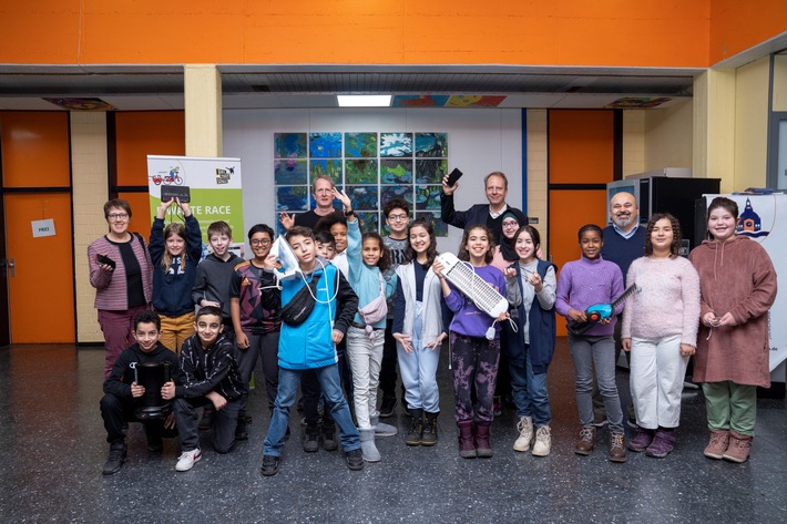 Zweites E-Waste Race in Hannover gestartet / Lavera Thomas Haase Stiftung und Das macht Schule engagieren sich erneut gemeinsam mit Schülern für nachhaltige Entsorgung von E-Schrott