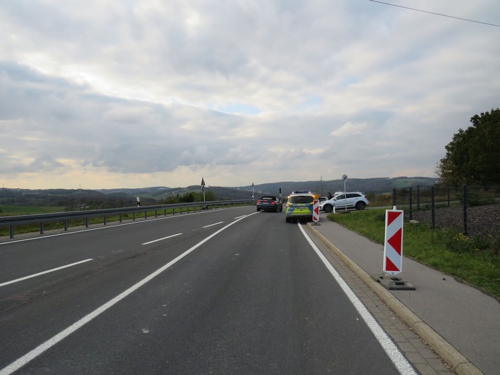 POL-MK: Pedelec -Fahrer verletzt: Verursacher flüchtet