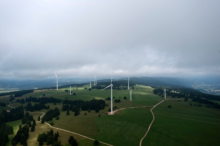 Vervierfachung der Stromproduktion des grössten Windparks der Schweiz / JUVENT SA hat Bauarbeiten für acht neue Windturbinen abgeschlossen