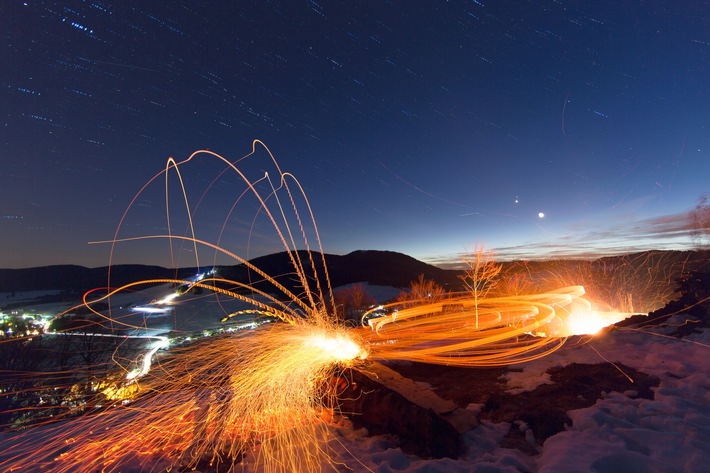 Pressemitteilung: Licht und Schatten