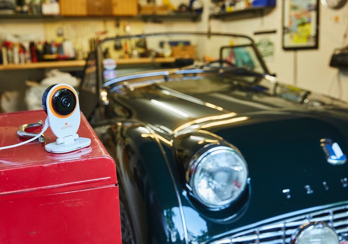 Das "Garagengold" jederzeit und von überall im Blick / Diebstahlschutz: Oldtimer-Besitzer setzen auf Internetkameras