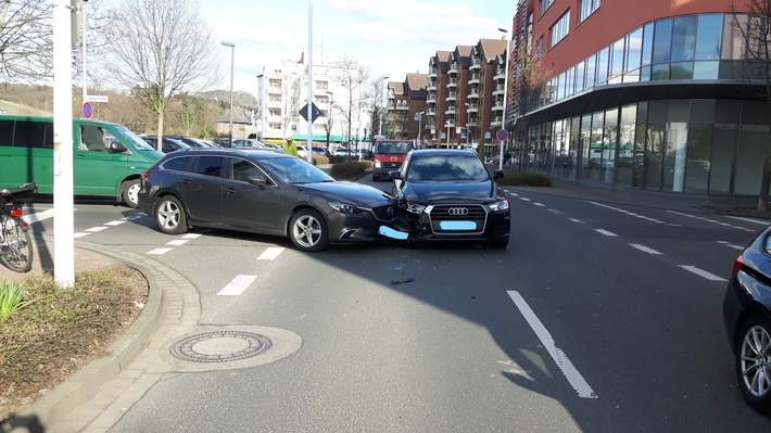 POL-PDMY: Bad Neuenahr-Ahrweiler
Verkehrsunfall unter Alkoholeinwirkung