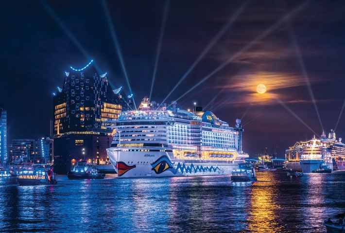 AIDA Pressemeldung: Höhepunkt zu den Hamburg Cruise Days: Multimediale Inszenierung mit AIDAprima