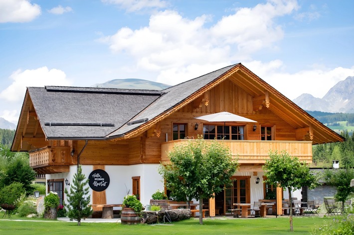 Chalet-Feriendorf "AlpiNest" im Salzburger Lungau erfreut sich zunehmender Beliebtheit