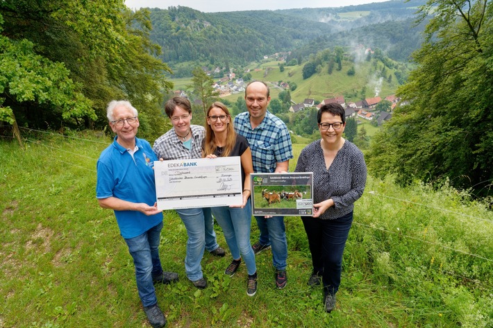 Presse-Information: Naturschutzprojekt in Münsingen ausgezeichnet