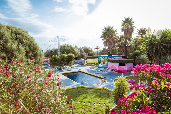 Die Islander ziehen ein: Start der neuen Staffel "Love Island - Heiße Flirts und wahre Liebe" bei RTLZWEI