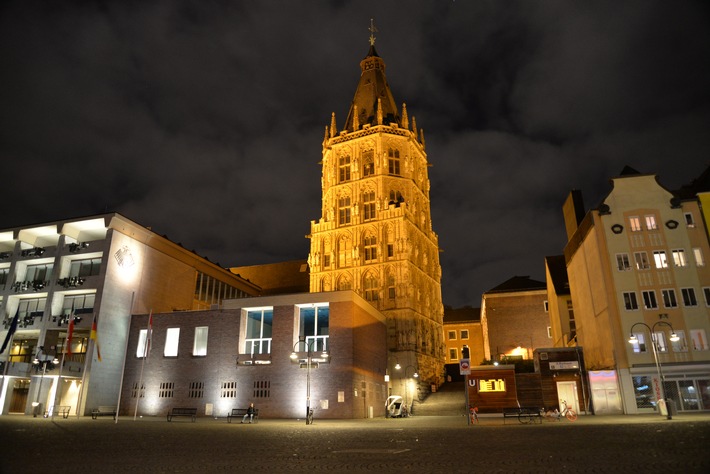 Klimaschutz: LichtBlick versorgt Köln mit Ökostrom / Starkes Signal für funktionierenden Wettbewerb im Strommarkt