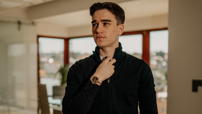 Danil Lenivov von Lenvo Consulting LLC: Warum seine Weiterleitungsmethode die ideale Lösung für ein digitales Nebeneinkommen ist