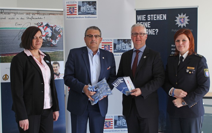 POL-DA: Südhessen/Landkreis Darmstadt-Dieburg: Präventionskooperation von Polizei und Zulassungsstelle-Biker auf Risiken hinweisen-Tipps für das Fahren auf Landstraßen