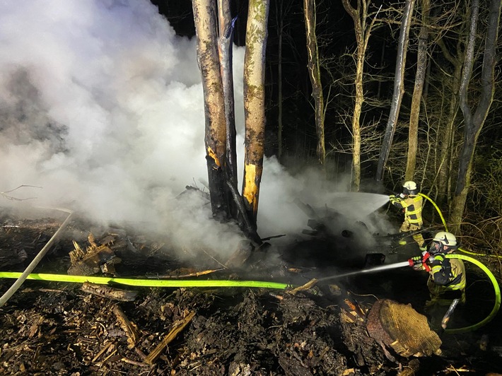 FW-EN: Bildmaterial zum Waldbrand