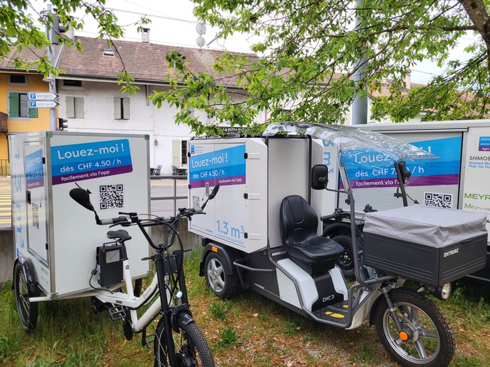 SHMOB.UP - Shared Mobility Pop-up Hubs - Tester des véhicules électriques légers à Berne et à Meyrin