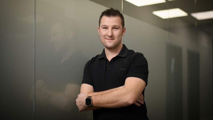 Digitaler Stillstand: Marco Schröder von der 3 Plus Solutions GmbH & Co. KG zeigt, warum der Mittelstand jetzt handeln muss