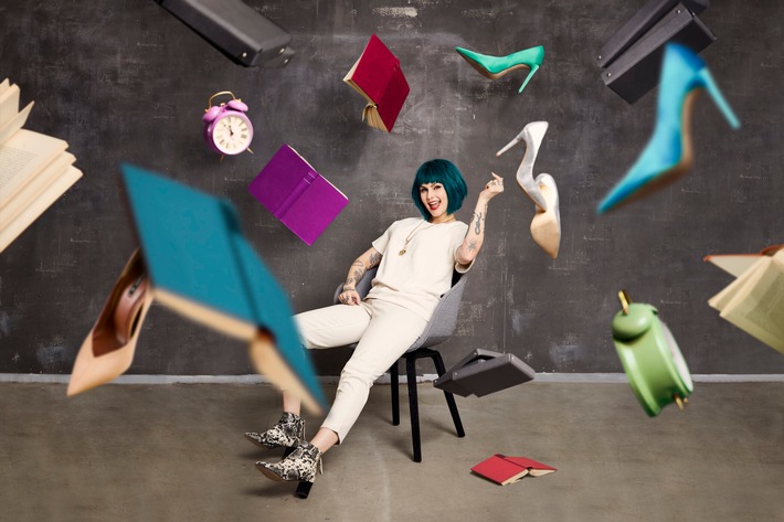 Titel: Organize'n Style;
Staffel: 1;
Person: Isabella Franke;
Copyright: sixx/Marc Rehbeck;
Fotograf: Marc Rehbeck;
Dateiname: 2210287.jpg;
Rechtehinweis: Aufräumen schön gemacht! Decorganizing-Profi Isabella Franke verwandelt Home-Chaos in stylisches Interior - ab 17. April 2021 in ,,Organize 'n Style sixx-organize-2210287.jpg
