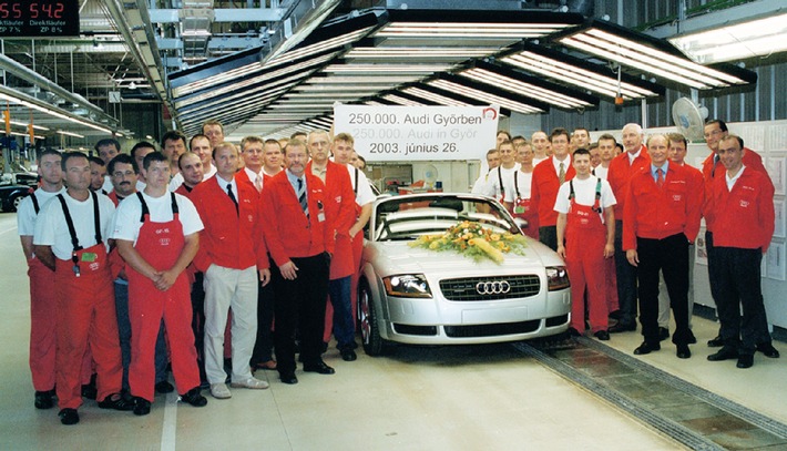 Bei Audi Hungaria rollt der 250.000ste Audi vom Band