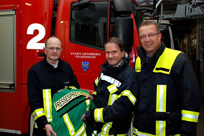 FW-AR: Neuer Pressesprecher der Feuerwehr Arnsberg im Amt angekommen: Frank Albrecht löst Peter Krämer in ehrenamtlicher Funktion ab