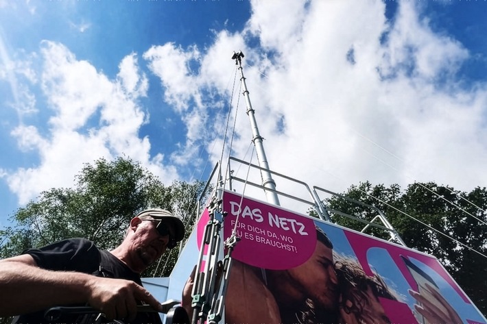 Rosenheimer Herbstfest: Telekom verstärkt Mobilfunk auf Festival-Gelände